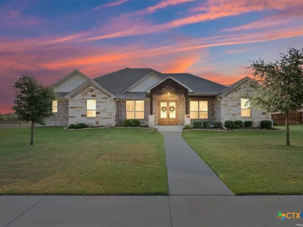 1438 Stone Russell Dr, Salado, TX 76571