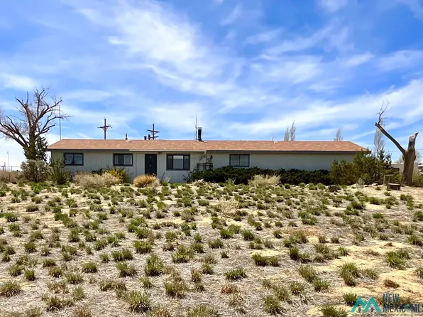 28 S La Chee Dr, Yatahey, NM 87375