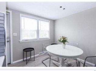 113 Hooper Rd #113, Dedham, MA 02026