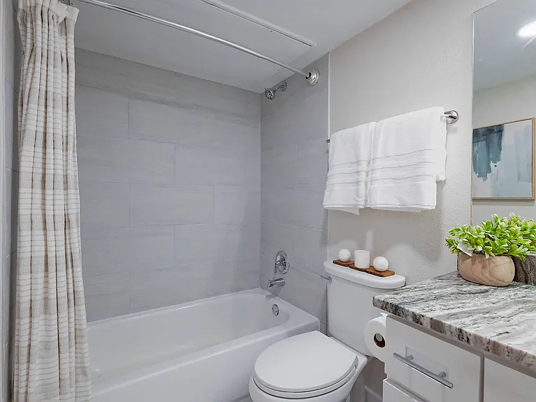 TRELLIS Canyon Creek Apartments — Photo 30