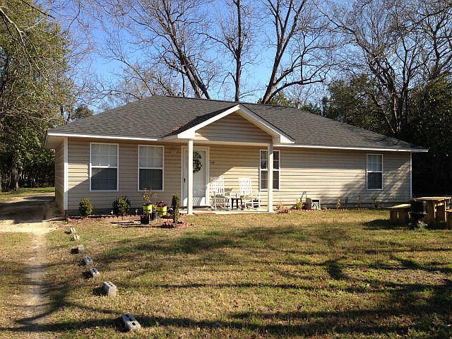 1st image of 109 Rural Ave