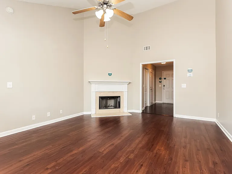 2337 Cason Trl — Photo 6