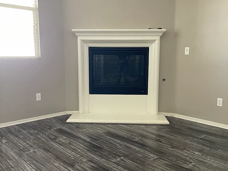 1327 Orchis Ln — Photo 5