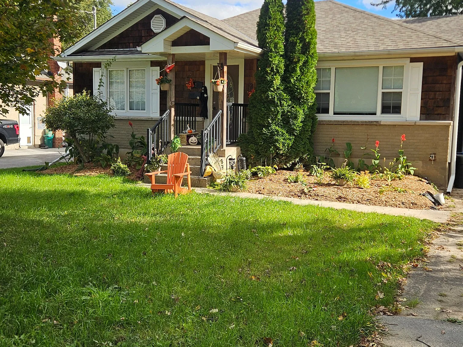 4 bed, $2,850 — Photo 2