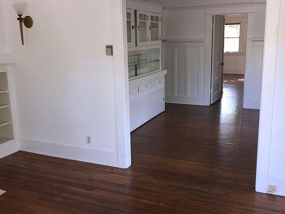 3rd image of 343 Pasadena Ave