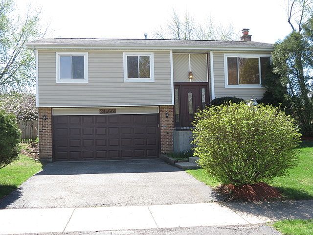 1st image of 24W661 Meadow Lake Dr