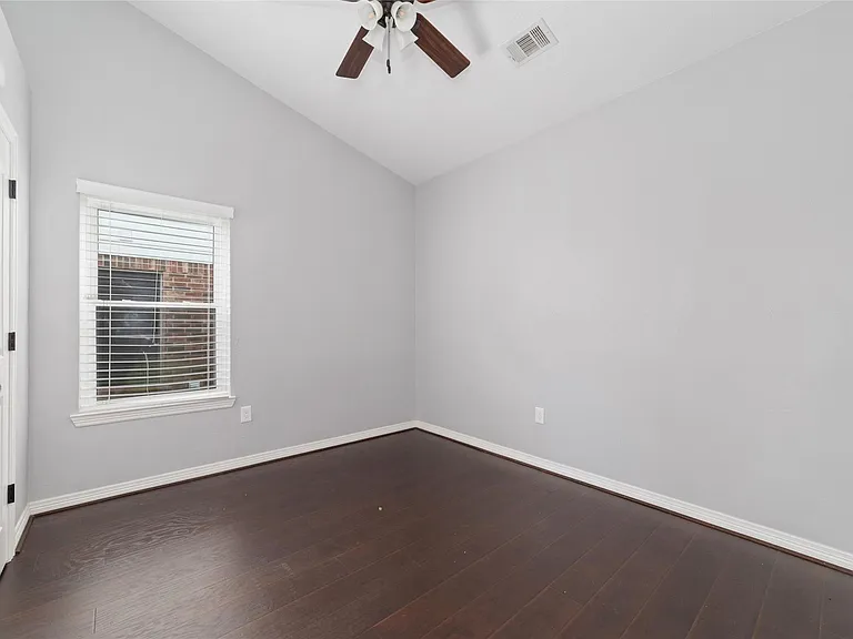 20822 Whitevine Way — Photo 10