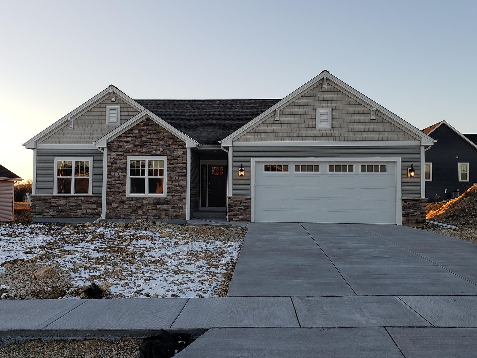 525 Spur Rd, Slinger, WI 53086 Zillow