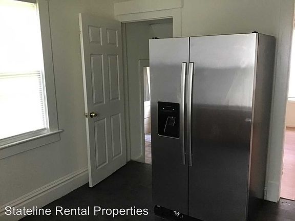 5th image of 1418 Ashland Ave
