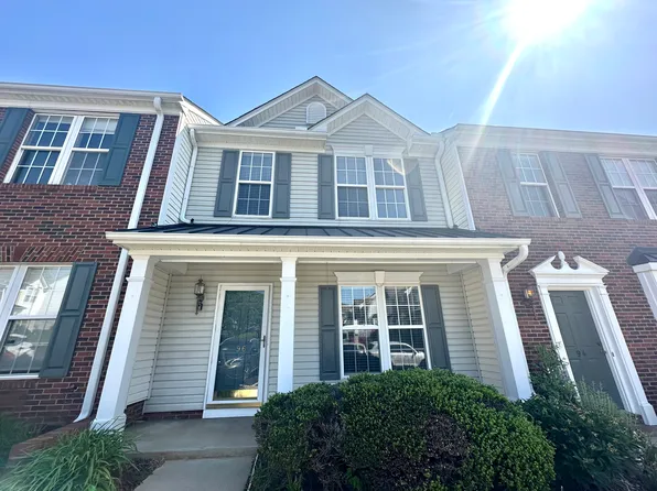 96 Spring Crossing Cir, Greer, SC 29650