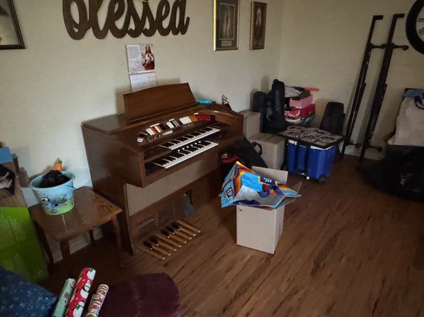 313 Meadow View Loop