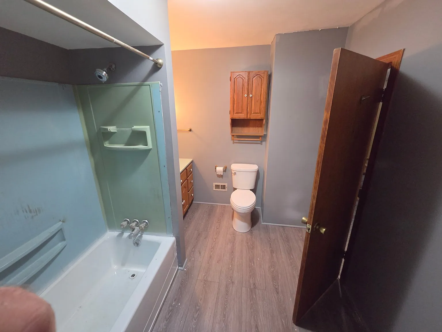 4 bed, 1.0 bath, $1,400 — Photo 4