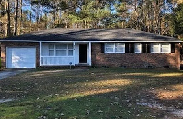 304 Hickory Ridge Dr