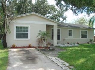 8611 Fish Lake Rd, Tampa, FL 33619