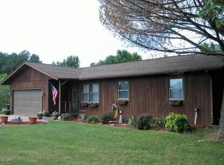 3155 W Harrison Rd, Murphysboro, IL 62966
