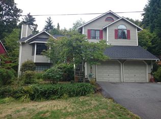 8462 Tillicum Rd SW, Seattle, WA 98136