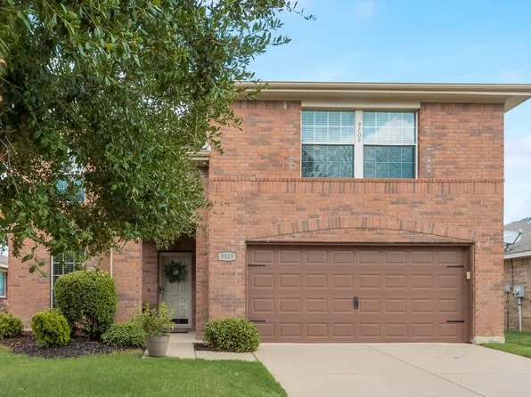 9109 Wagon Trl, Aubrey, TX 76227