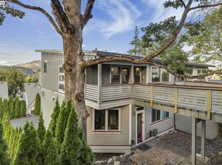 1524 Lincoln St, Hood River, OR 97031