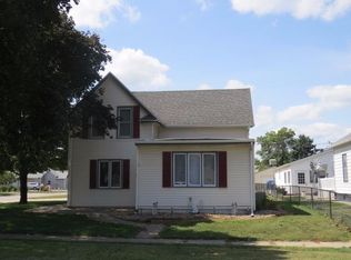235 6th Ave SW, Le Mars, IA 51031