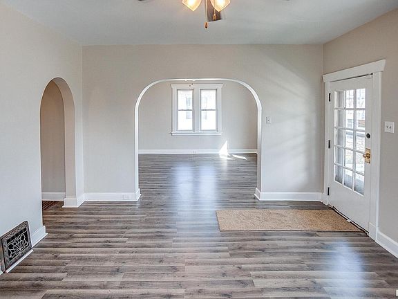4th image of 103 N 37th St #6