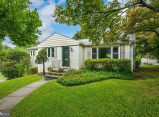 8404 Farrell Dr, Chevy Chase, MD 20815