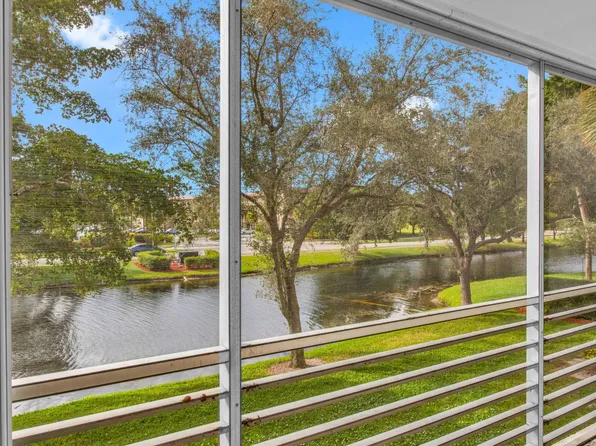 2006 Granada Drive #N2, Coconut Creek, FL 33066