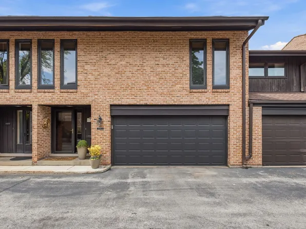 1719 Wildberry Dr Unit D, Glenview, IL 60025