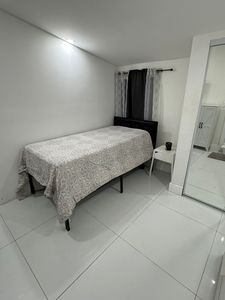 1830 NW 52nd St, Miami, FL, 33142