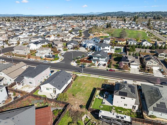 2nd image of 1920 Pine Meadow Drive