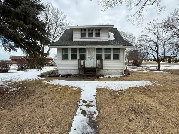 716 N 5th St, Sac City, IA 50583