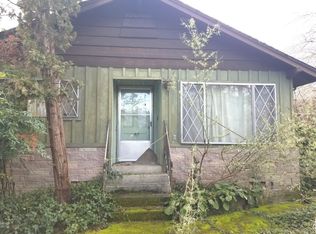 2160 NW Highland Ave, Grants Pass, OR 97526