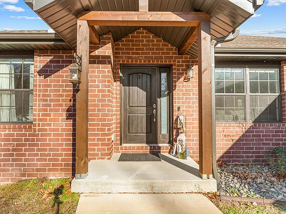 2nd image of 101 Jury Lane