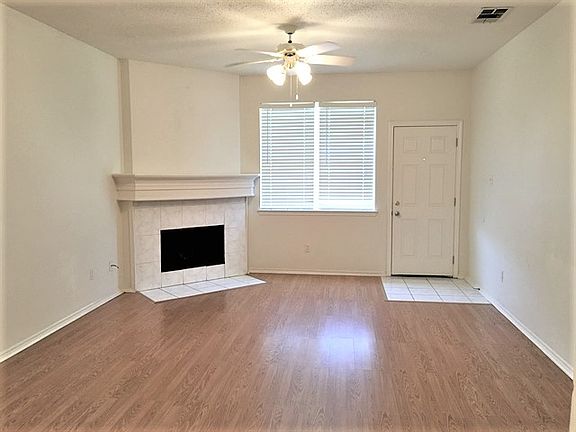 4th image of 305 Stell Ave