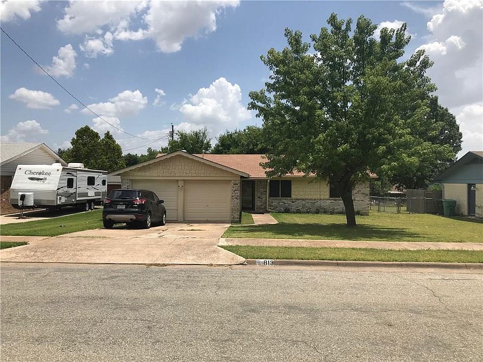 1st image of 813 Patricia Dr
