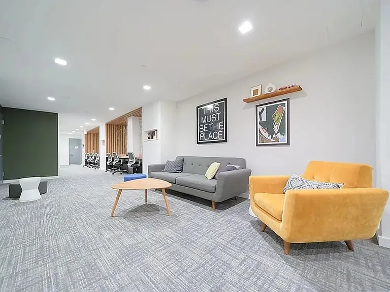 53 Hope St #205 — Photo 9