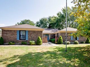 710 Indian Way, Barrington, IL 60010