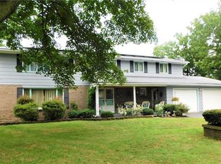 103 Della Run, East Rochester, NY 14445