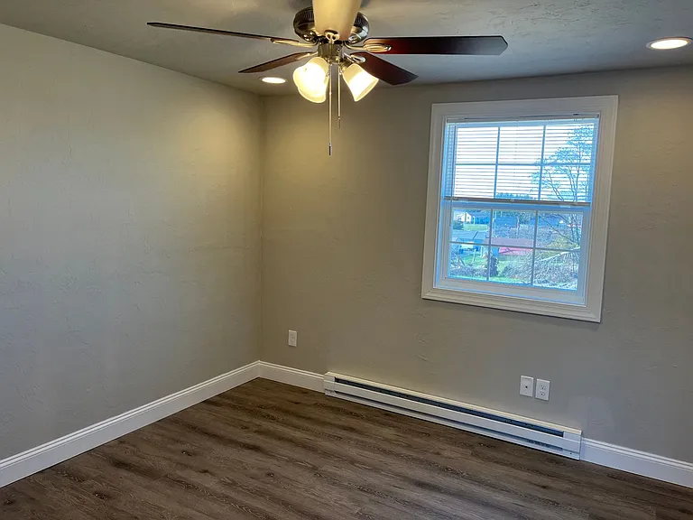 Salem Run Apartments - Phase 1 — Photo 46