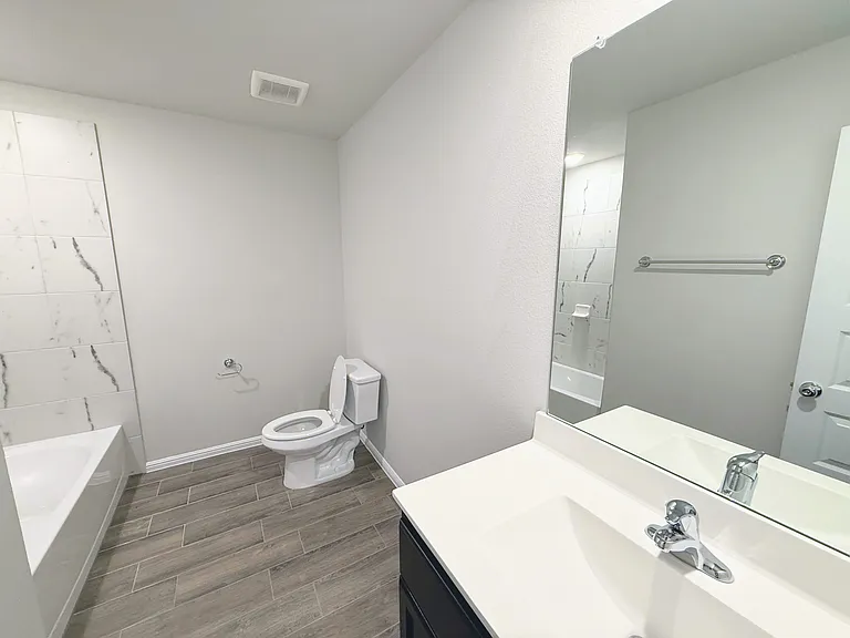 13140 Zion Dr — Photo 14