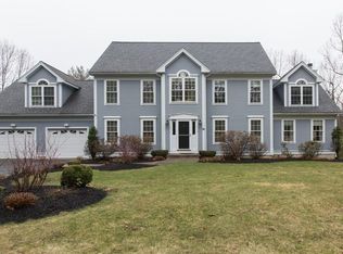42 Painted Post Rd, Groton, MA 01450