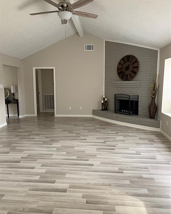 1st image of 1211 Twining Oaks Ln
