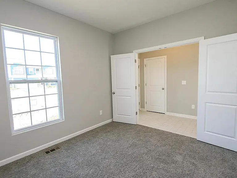 7861 Oldham Dr — Photo 11