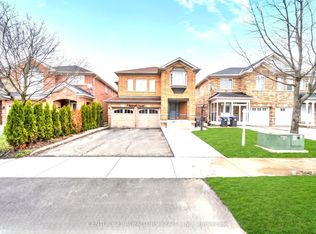 5 Farthingale Cres, Brampton, ON L7A 1R3