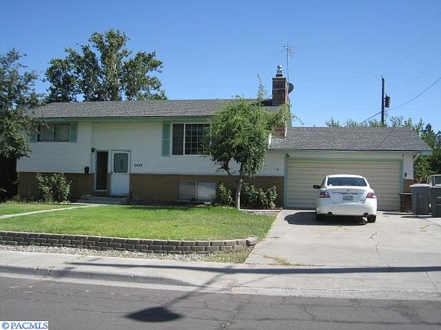 2nd image of 1417 Arbor St
