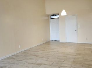 210 Lake Pointe Dr APT 303, Oakland Park, FL 33309
