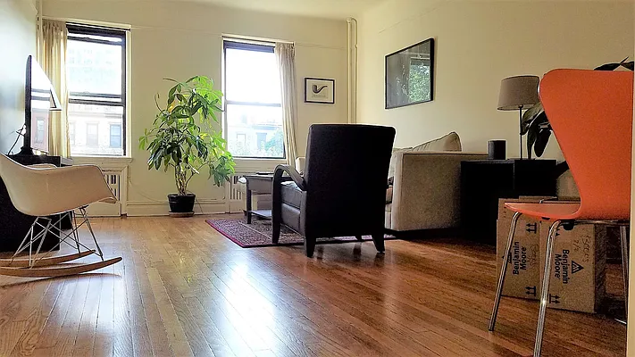 Rented by ZealEstate Group Inc | media 1