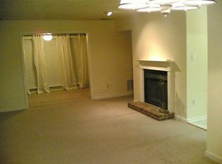 10152 Oakton Terrace Rd, Oakton, VA 22124