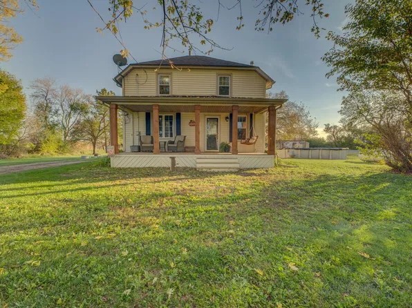 11420 E L J Townline Rd, Whitewater, WI 53190