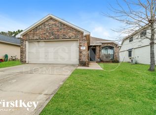 817 Belvedere Dr, Conroe, TX 77301