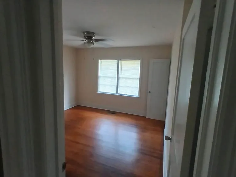 1380 Sylvian Dr — Photo 6